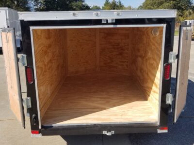 Diamond Cargo 5x8 SA Trailer - Black, Barn Doors, Stab Jacks, One Piece Aluminum Roof - Image 6