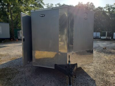 Diamond Cargo 8.5x20 TA Trailer - Silver Frost, Ramp, Side Door, 5K Axles, D-Rings - Image 3