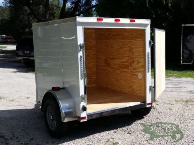 Quality Cargo 5x6 SA Trailer - White, Barn Door, Side Vents - Image 4