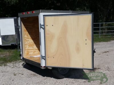 Quality Cargo 5x6 SA Trailer - White, Barn Door, Side Vents - Image 8