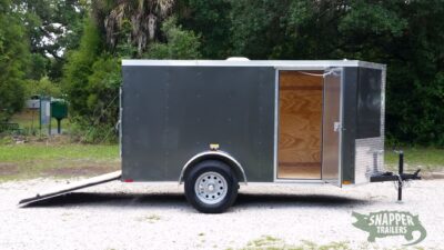 Quality Cargo 5x10 SA Trailer - Charcoal Grey, Ramp, Side Door, Roof Vent - Image 10