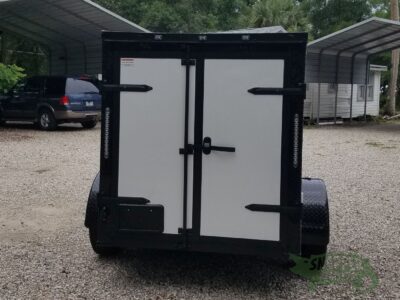 Quality Cargo 5x8 SA Trailer - White, Barn Doors, Blackout Package, Two Side Doors, Side Vents - Image 7