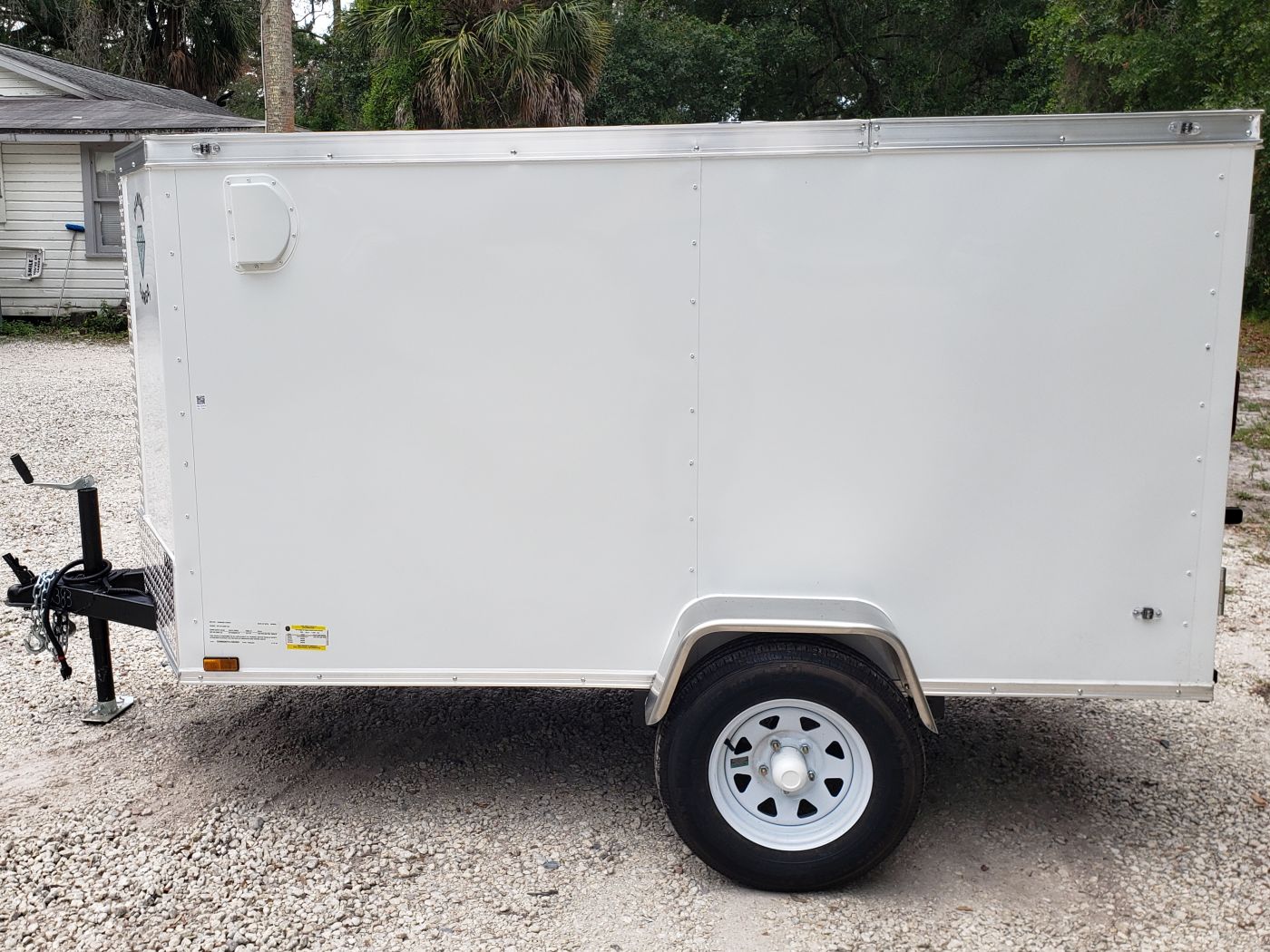 Diamond Cargo 4x8 SA Trailer - White, Rear Single Door, Side Door - Image 5
