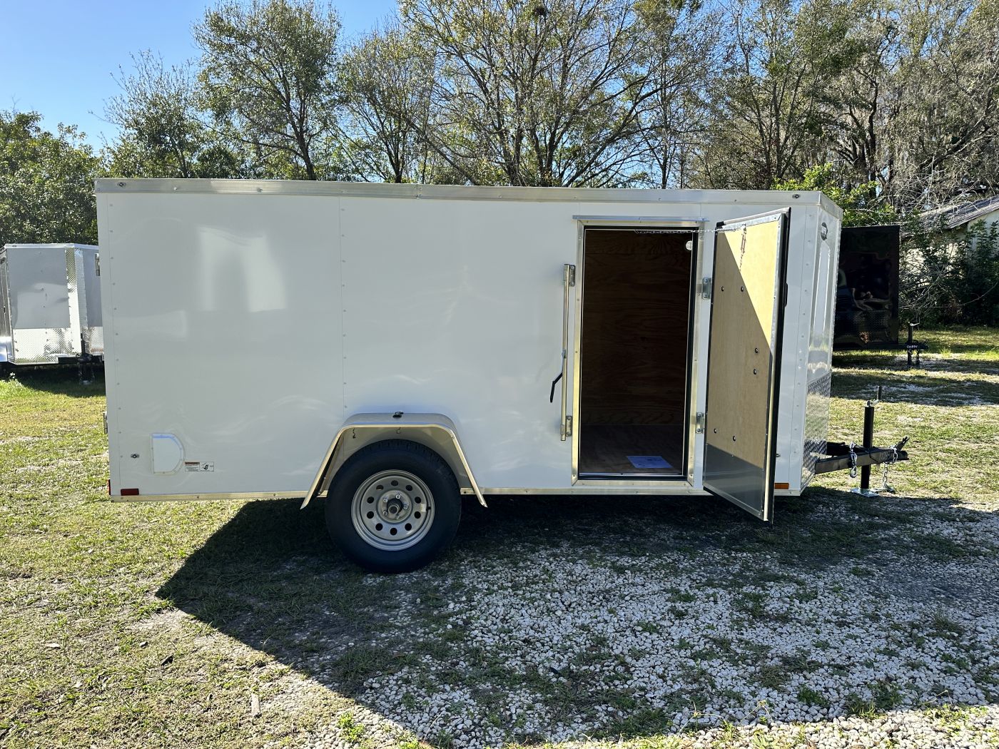 Diamond Cargo 5x12 SA Trailer - White, Ramp, Side Door - Image 8