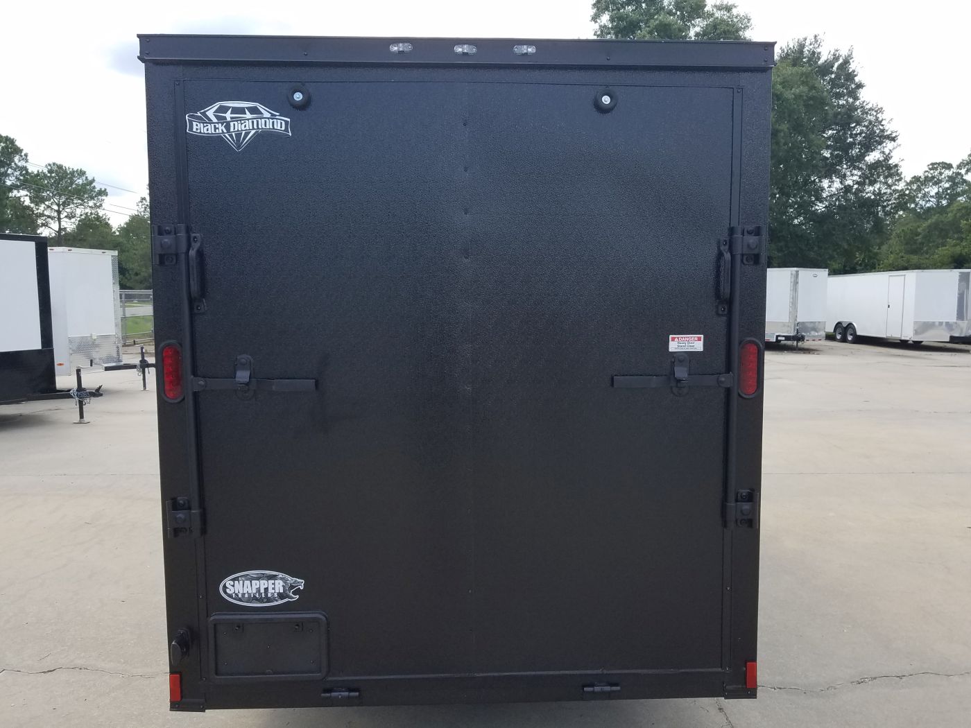 Diamond Cargo 6x12 SA Trailer - Embossed Black, Ramp, Side Door, Extra Height, Blackout - Image 9