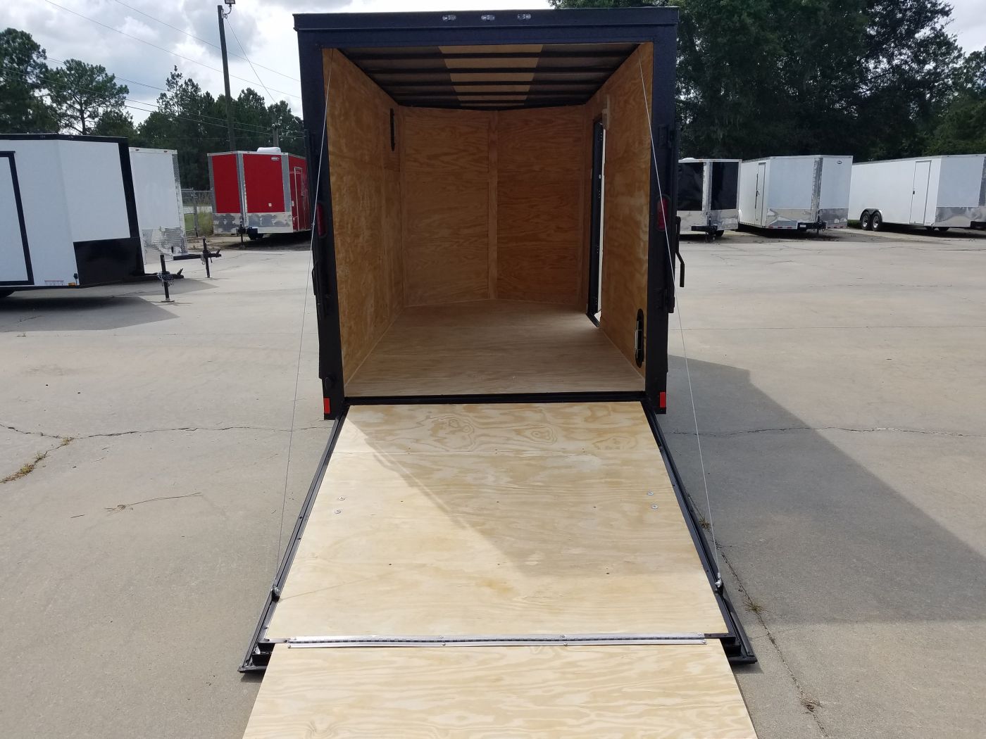 Diamond Cargo 6x12 SA Trailer - Embossed Black, Ramp, Side Door, Extra Height, Blackout - Image 8