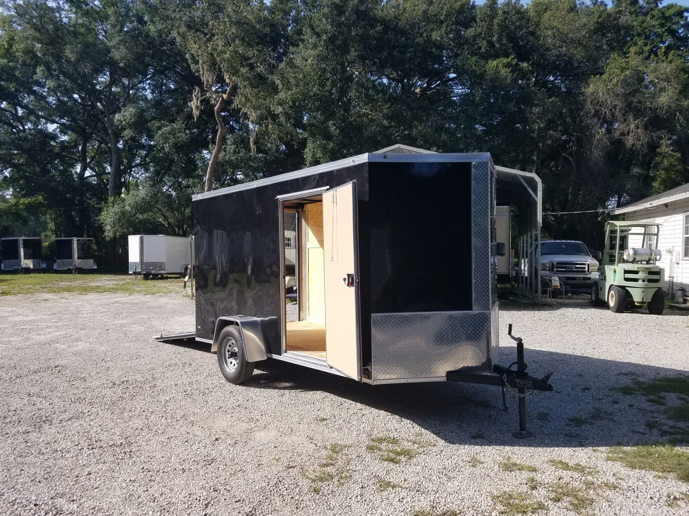 Diamond Cargo 6x12 SA Trailer - Black, Ramp, Side Door, Extra Height, Insulation - Image 12