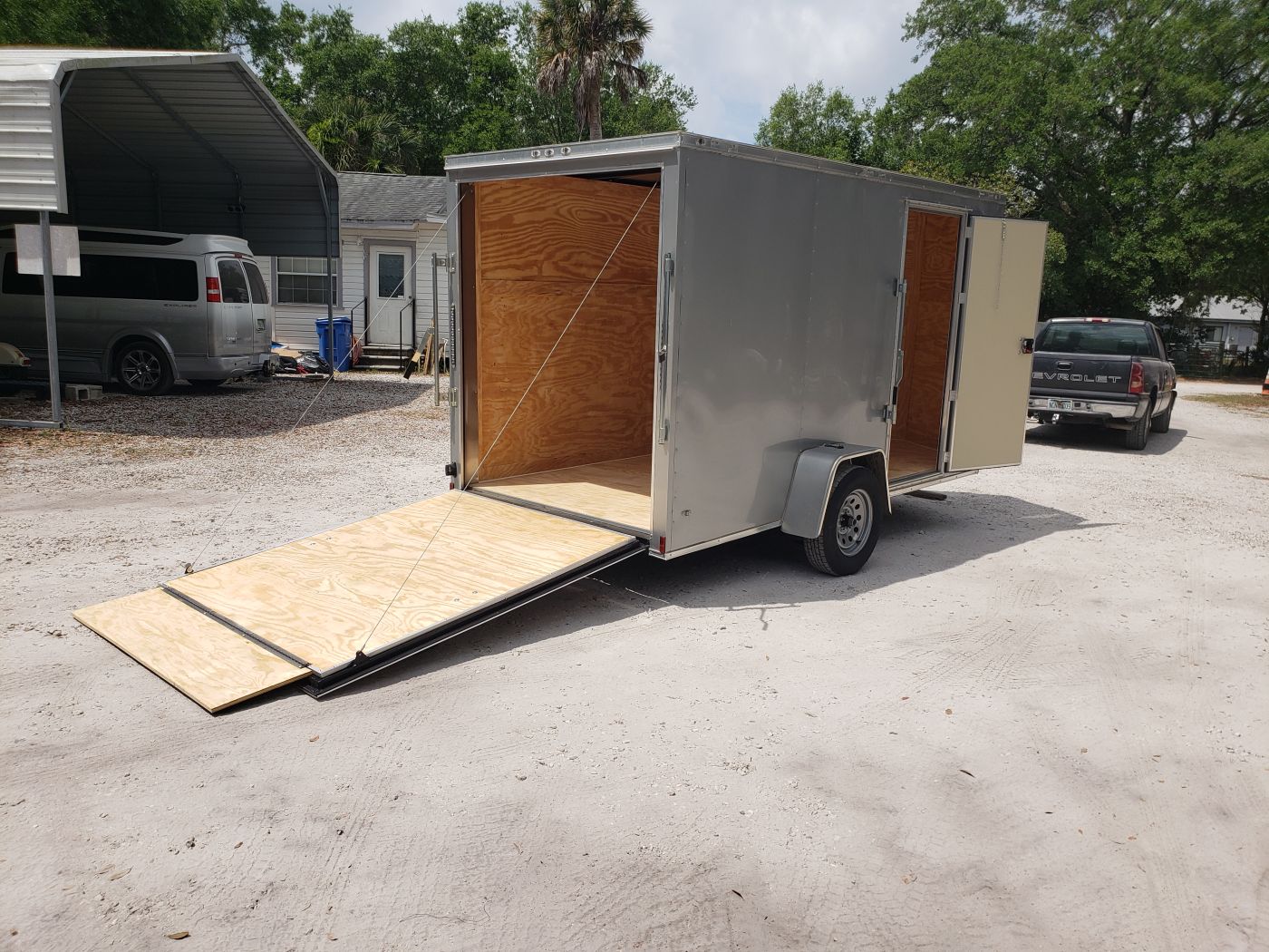 Diamond Cargo 6x12 SA Trailer - Silver Frost, Ramp, Side Door, Extra Height, Therma Ceiling - Image 10