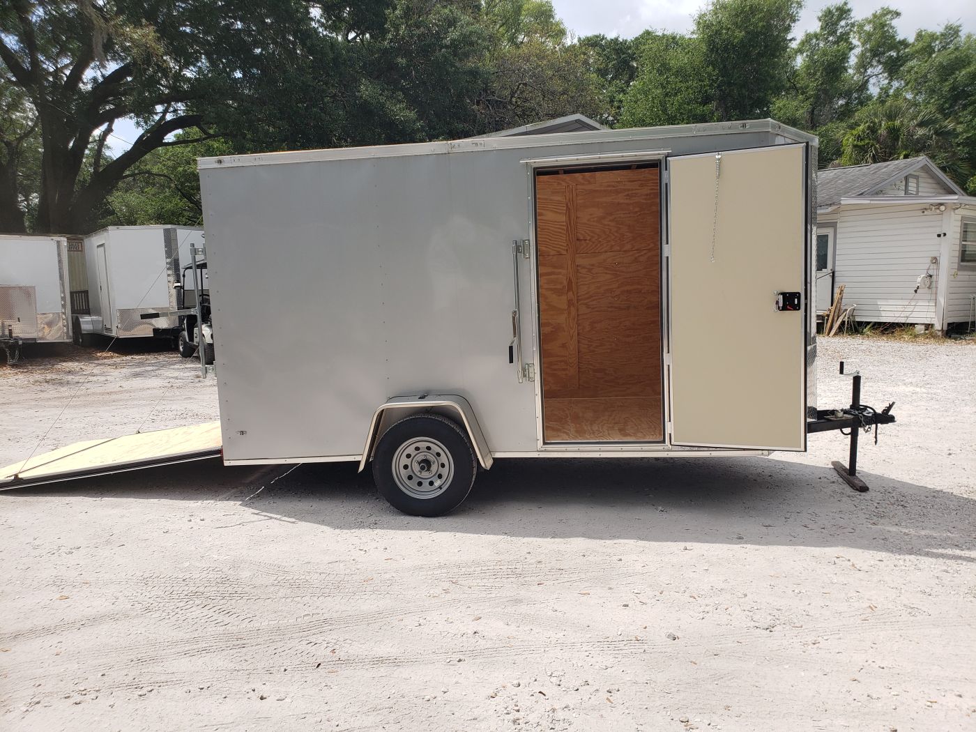 Diamond Cargo 6x12 SA Trailer - Silver Frost, Ramp, Side Door, Extra Height, Therma Ceiling - Image 12