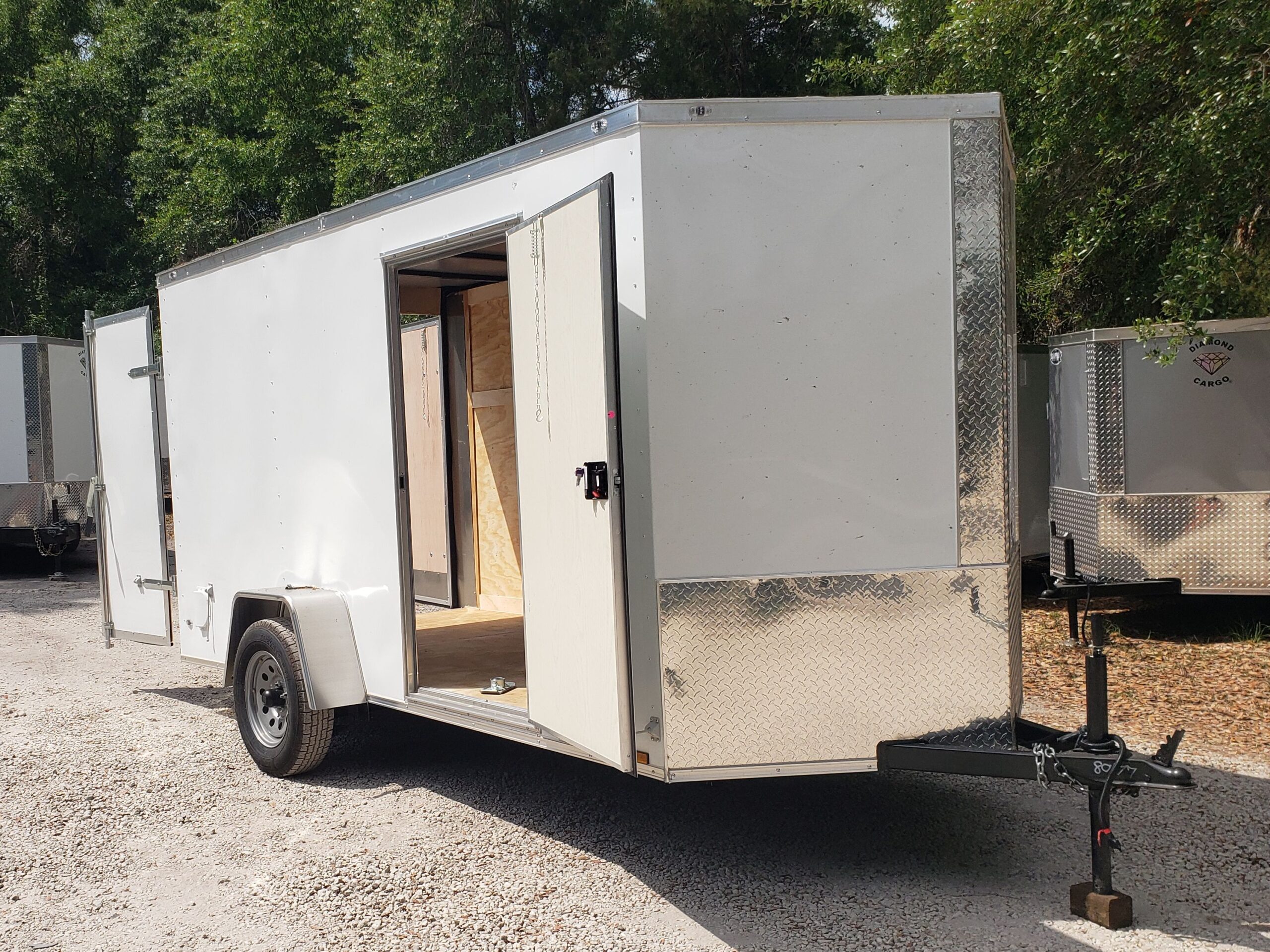 Diamond Cargo 6x12 SA Trailer - White, Barn Doors, Side Door, Extra Height, Insulated - Image 14