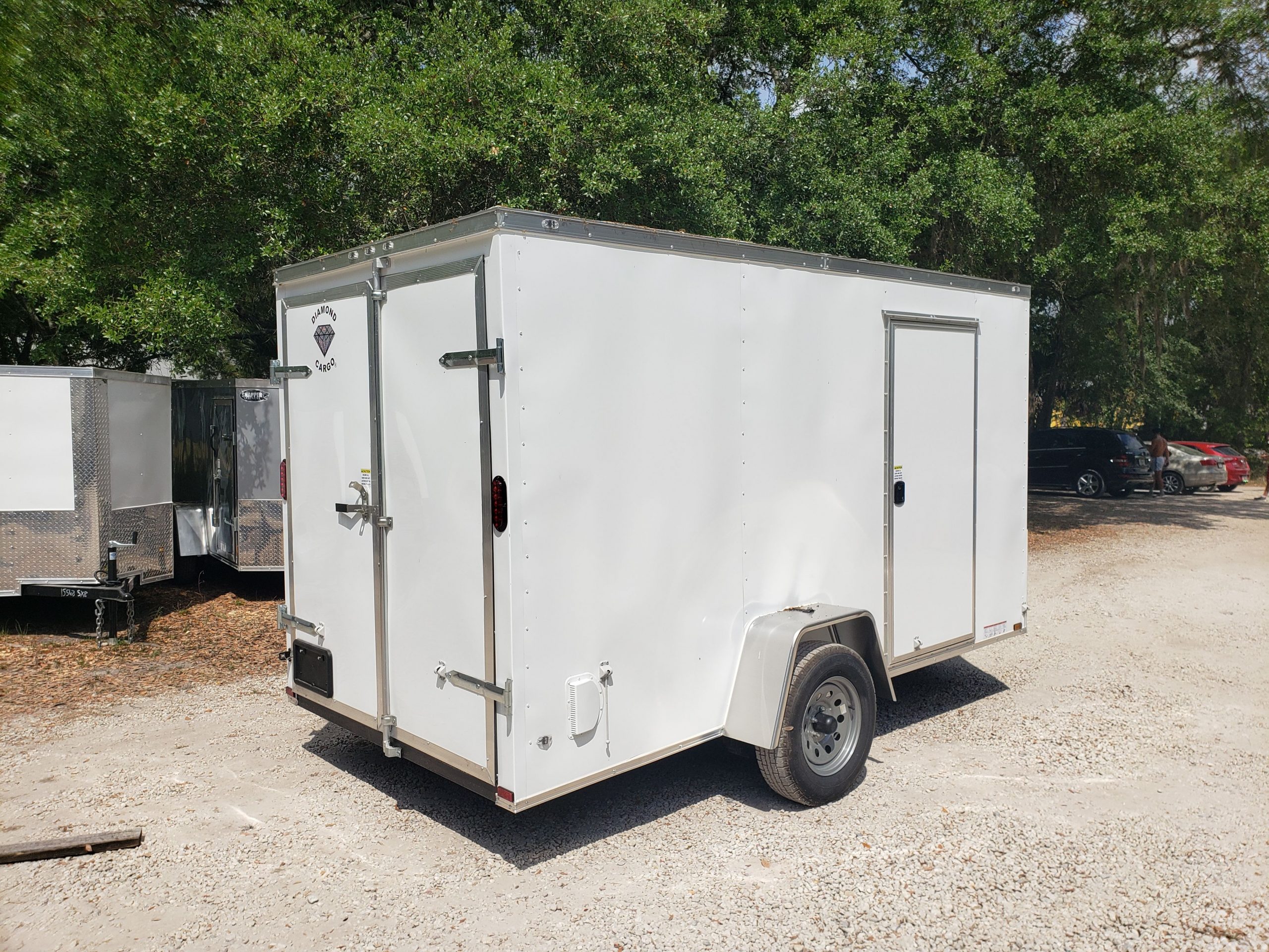 Diamond Cargo 6x12 SA Trailer - White, Barn Doors, Side Door, Extra Height, Insulated - Image 7
