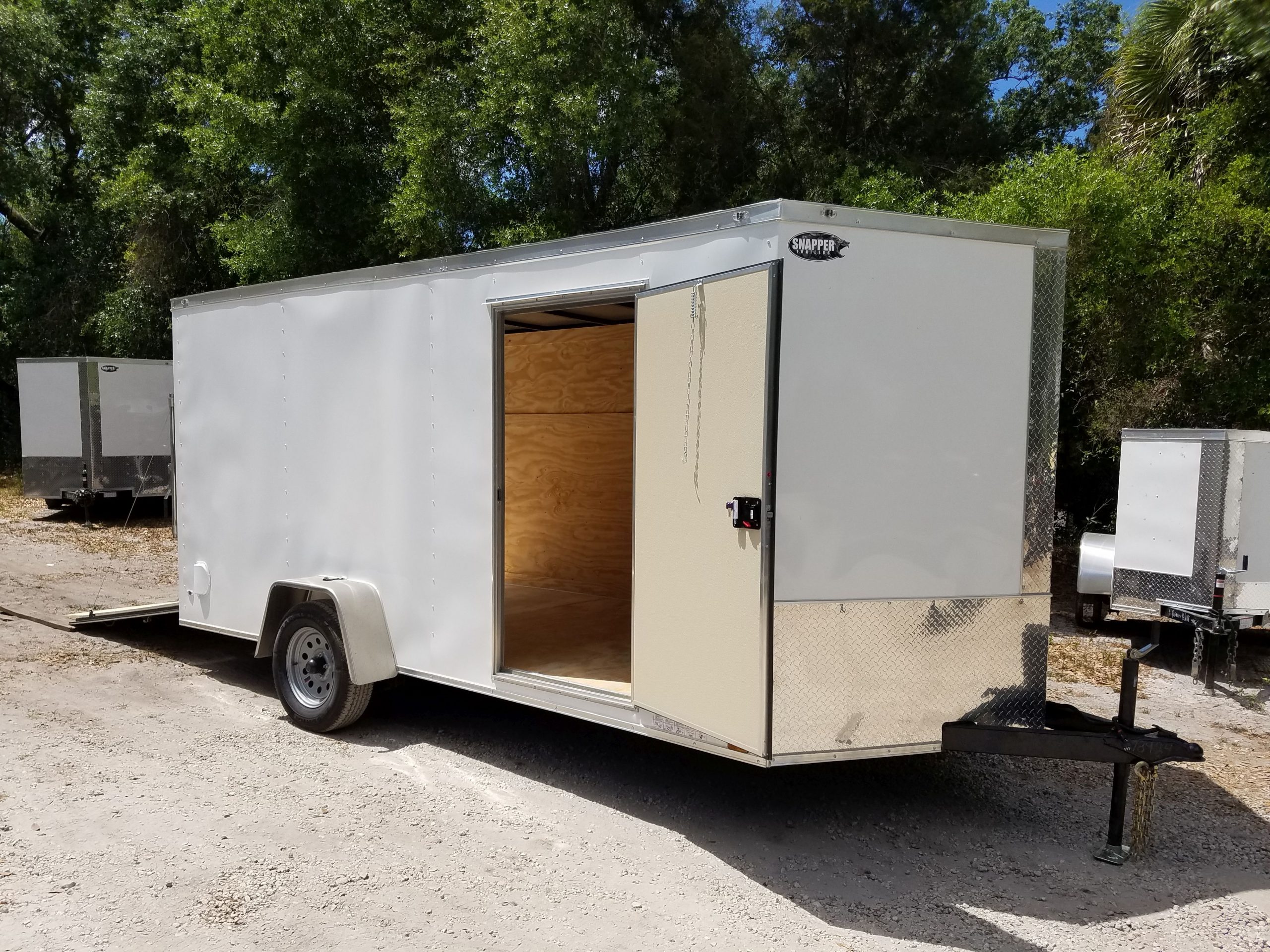 Diamond Cargo 7x14 SA Trailer - White, Ramp, Side Door, Extra Height - Image 11