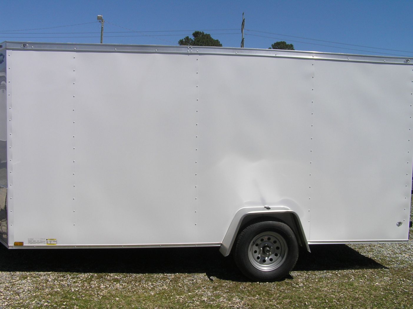 Diamond Cargo 7x14 SA Trailer - White, Ramp, Side Door, Extra Height, Insulated - Image 6
