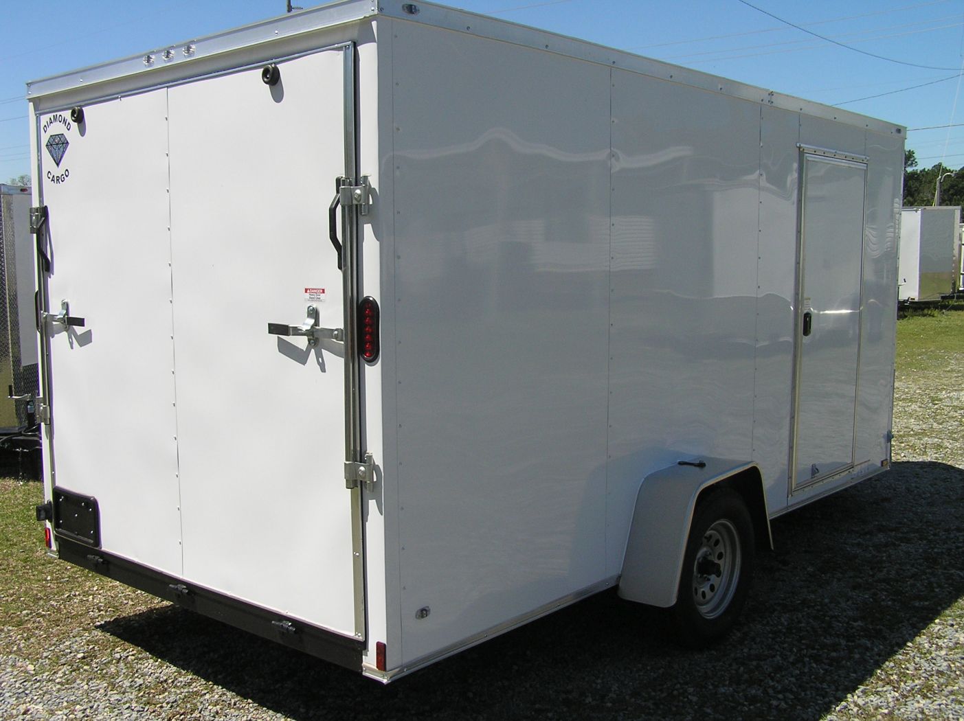 Diamond Cargo 7x14 SA Trailer - White, Ramp, Side Door, Extra Height, Insulated - Image 13