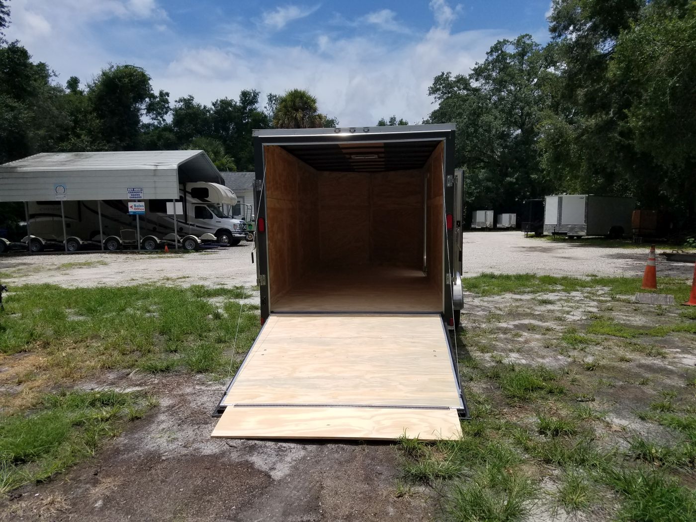 Diamond Cargo 7x16 TA Trailer - Charcoal, Ramp, Side Door, Extra Height - Image 8