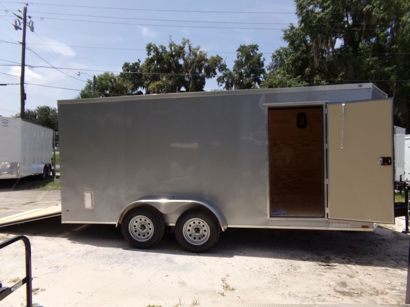 Diamond Cargo 7x16 TA Trailer - Silver Frost, Ramp, Side Door, Extra Height - Image 9