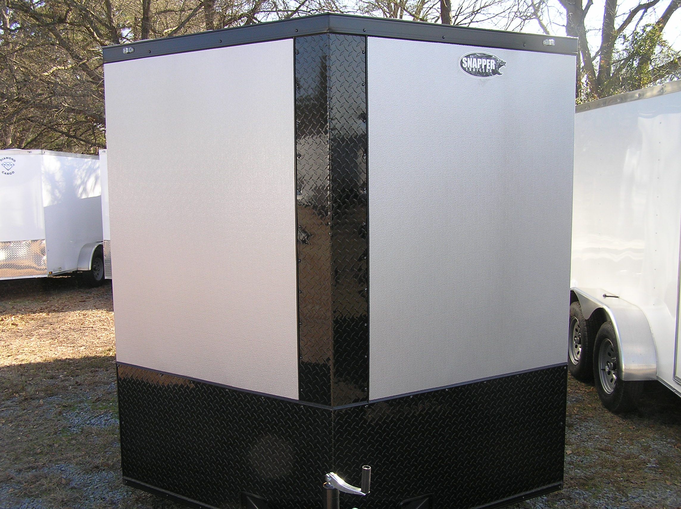 Diamond Cargo 7x16 TA Trailer - Embossed Silver Frost, Ramp, Side Door, Extra Height - Image 8