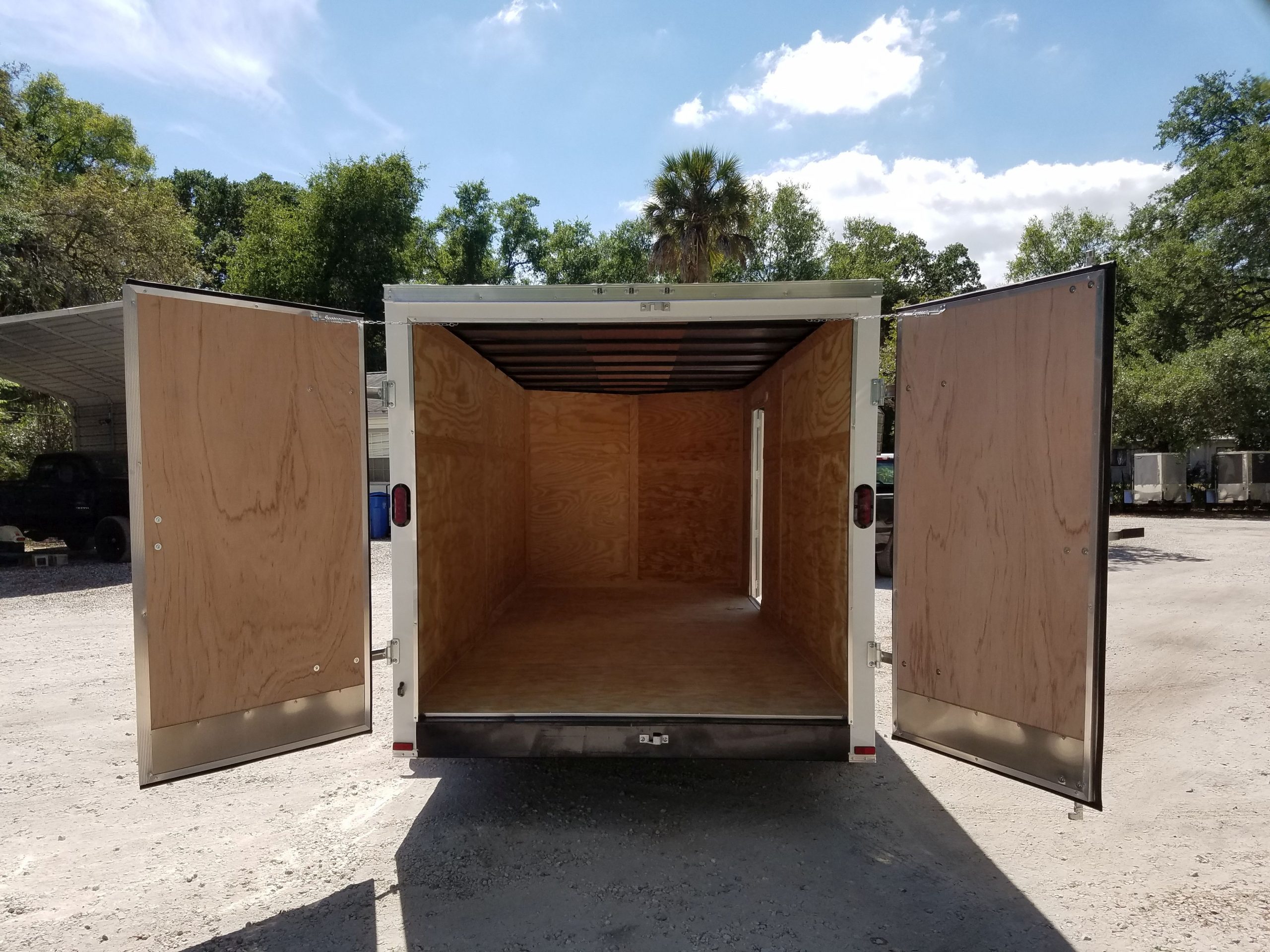 Diamond Cargo 7x16 TA Trailer - White, Barn Doors, Side Door, Extra Height, Insulated - Image 7