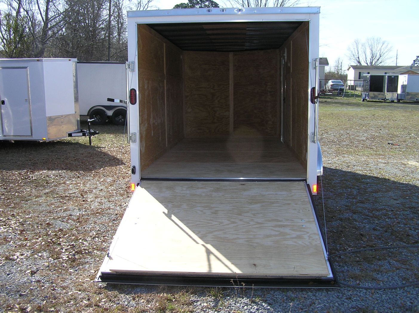 Diamond Cargo 7x16 TA Trailer - White, Ramp, Side Door, Extra Height, Insulated - Image 6