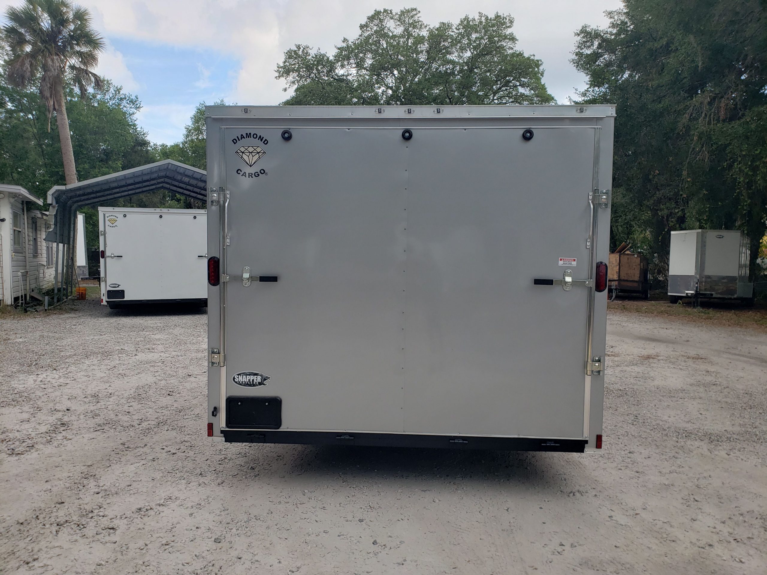 Diamond Cargo 8.5x16 TA Trailer - Silver Frost, Ramp, Side Door, D-Rings - Image 4