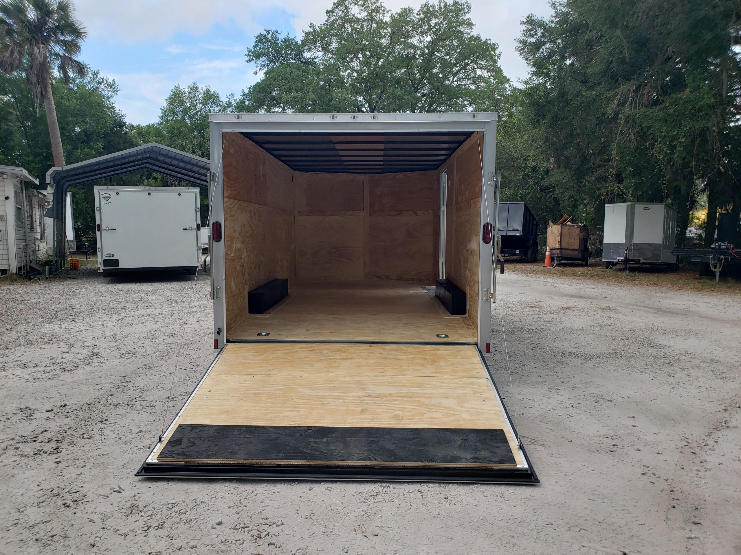 Diamond Cargo 8.5x16 TA Trailer - Silver Frost, Ramp, Side Door, D-Rings, Insulated Ceiling - Image 2