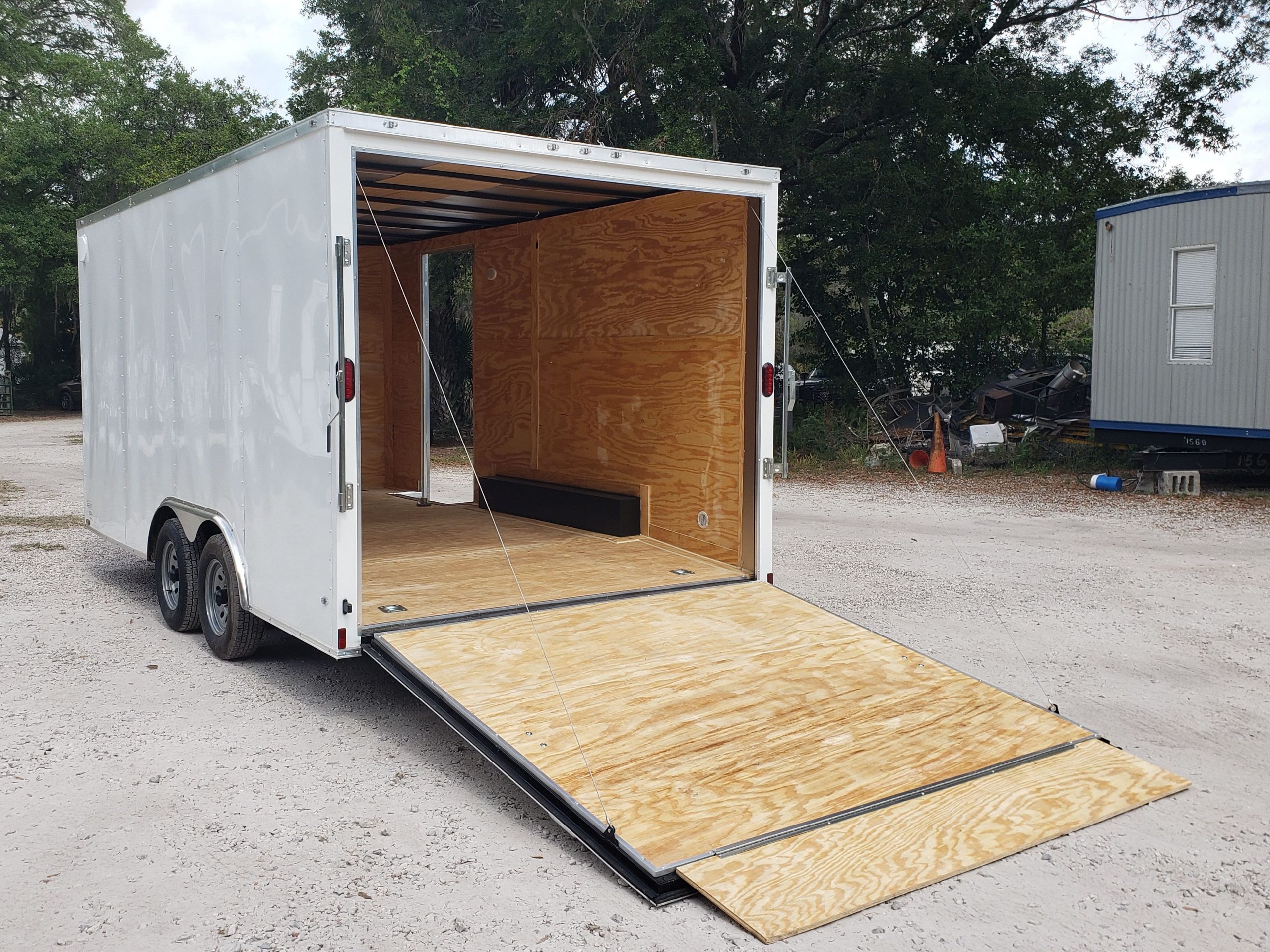 Diamond Cargo 8.5x16 TA Trailer - White, Ramp, Side Door, D-Rings, Insulated Ceiling - Image 6