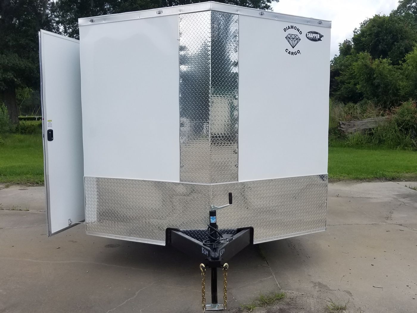 Diamond Cargo 8.5x18 TA Trailer - White, Ramp, Side Door, D-Rings - Image 13