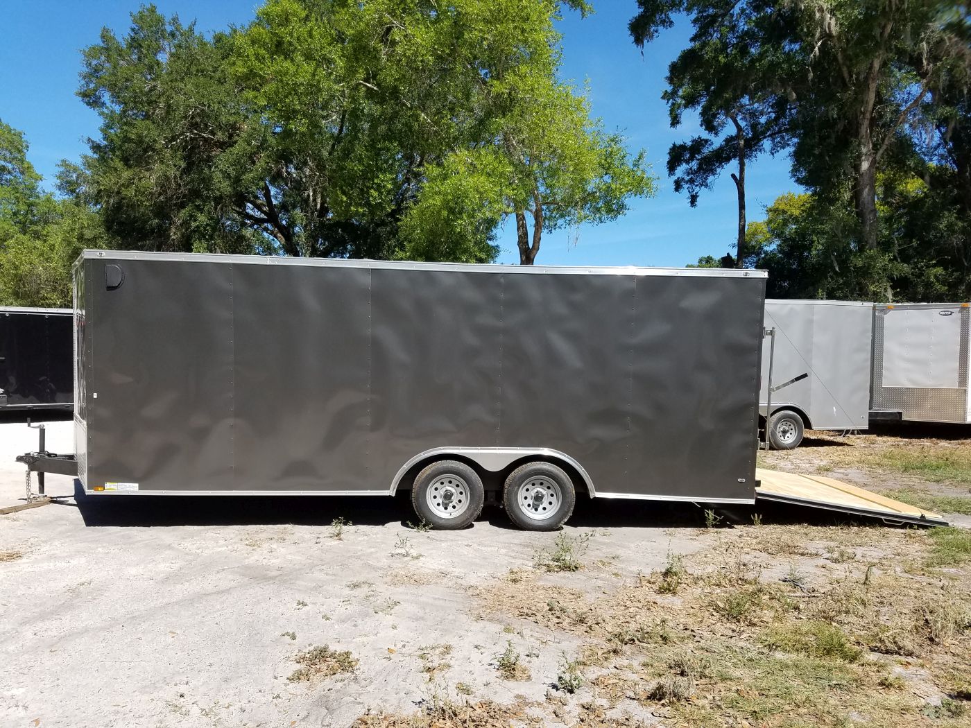 Diamond Cargo 8.5x20 TA Trailer - Charcoal Gray, Ramp, Side Door, D-Rings - Image 4