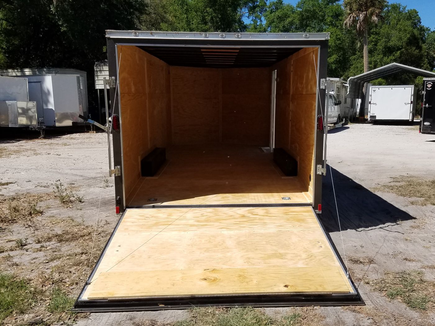 Diamond Cargo 8.5x20 TA Trailer - Charcoal Gray, Ramp, Side Door, D-Rings - Image 7