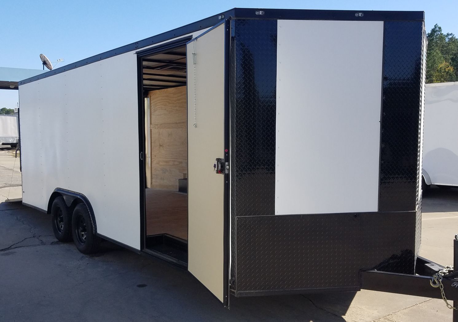 Diamond Cargo 8.5x20 TA Trailer - White Embossed, Ramp, Side Door, D-Rings, Blackout Package - Image 14