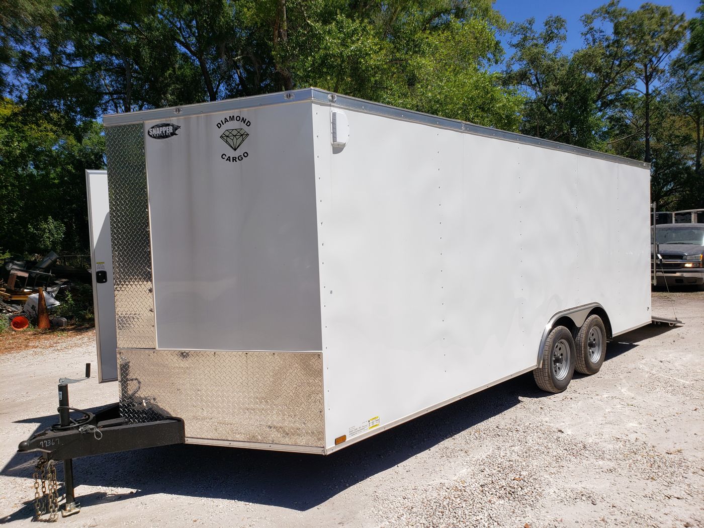 Diamond Cargo 8.5x20 TA Trailer - White, Ramp, Side Door, D-Rings, Insulated Ceiling - Image 2
