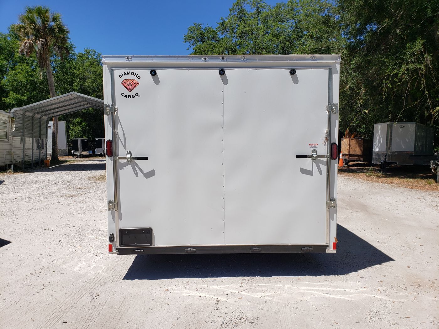 Diamond Cargo 8.5x20 TA Trailer - White, Ramp, Side Door, D-Rings, Insulated Ceiling - Image 6