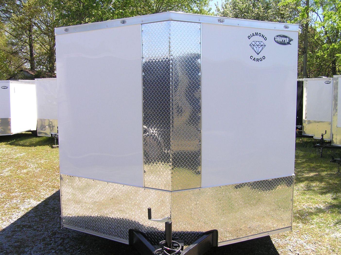 Diamond Cargo 8.5x20 TA Trailer - White, Ramp, Side Door, 5K Axles, D-Rings - Image 12