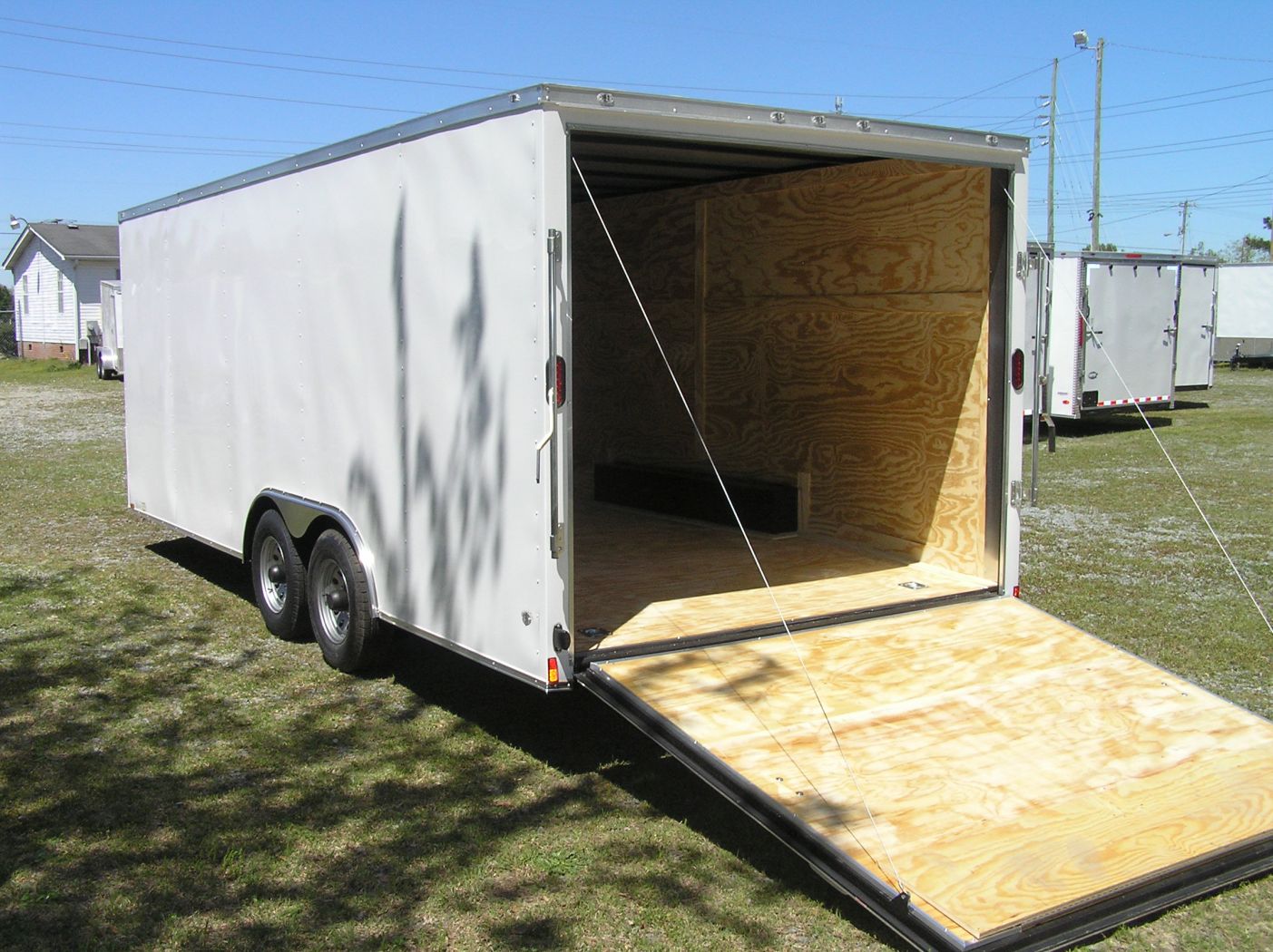 Diamond Cargo 8.5x20 TA Trailer - White, Ramp, Side Door, 5K Axles, D-Rings - Image 3