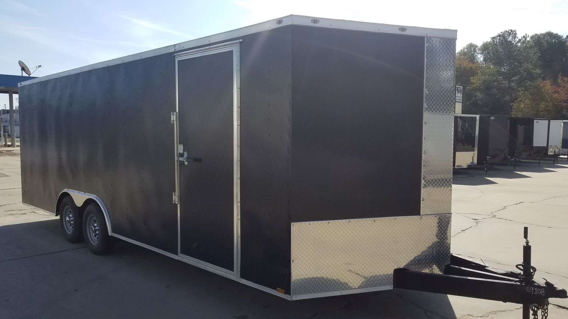Diamond Cargo 8.5x22 TA Trailer - Black Embossed, Ramp, Side Door, D-Rings, E-Track, 5K axles, Finsihed WallsCeiling, and More - Image 16
