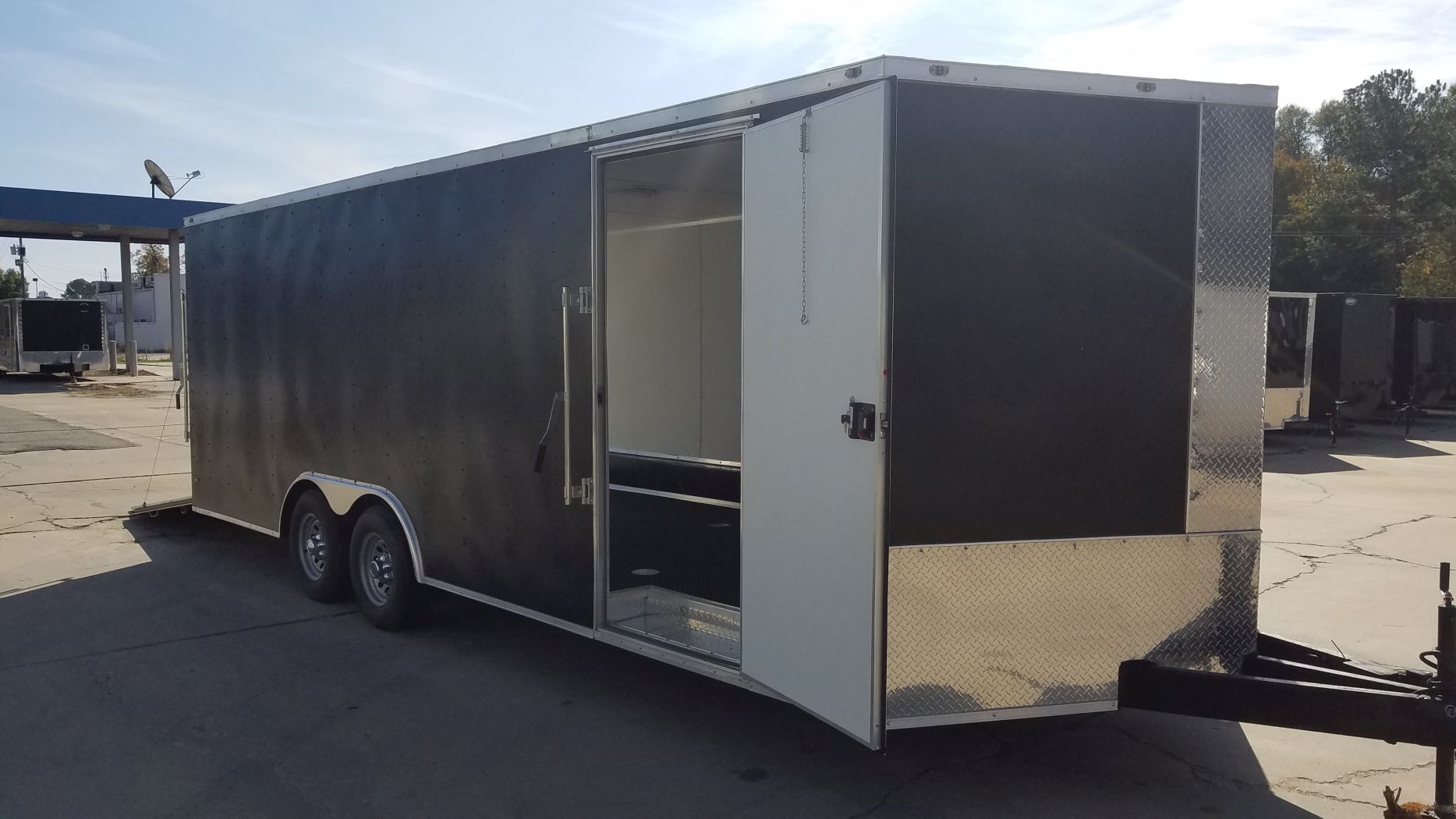 Diamond Cargo 8.5x22 TA Trailer - Black Embossed, Ramp, Side Door, D-Rings, E-Track, 5K axles, Finsihed WallsCeiling, and More - Image 14