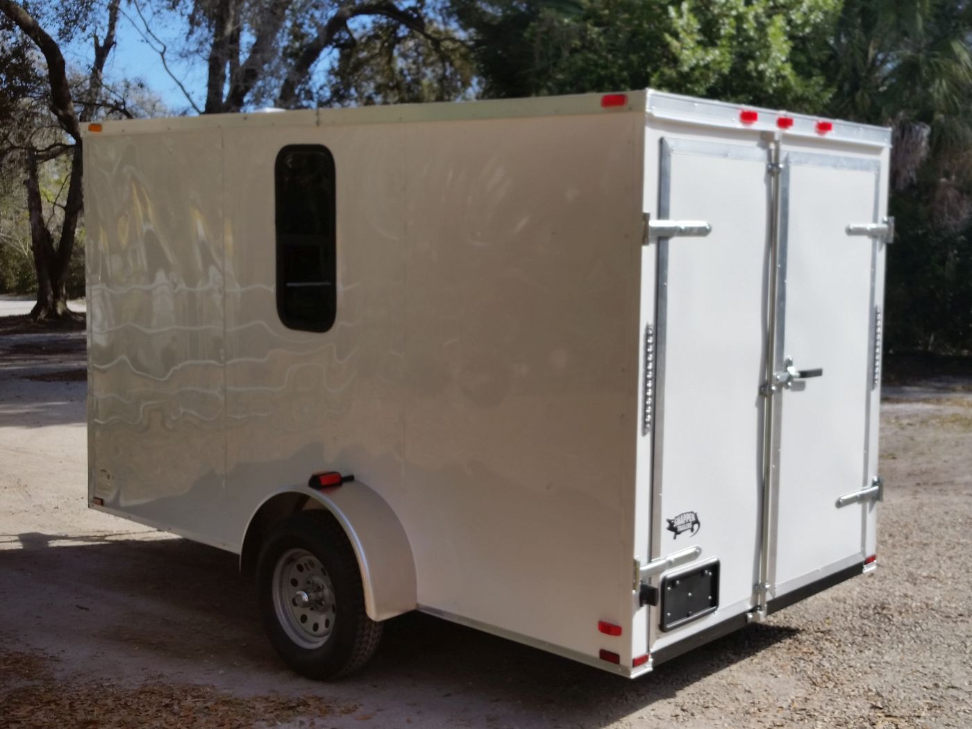 Quality Cargo 6x12 SA Trailer - White, Double Doors, Side Door, Extra Height, Window - Image 4
