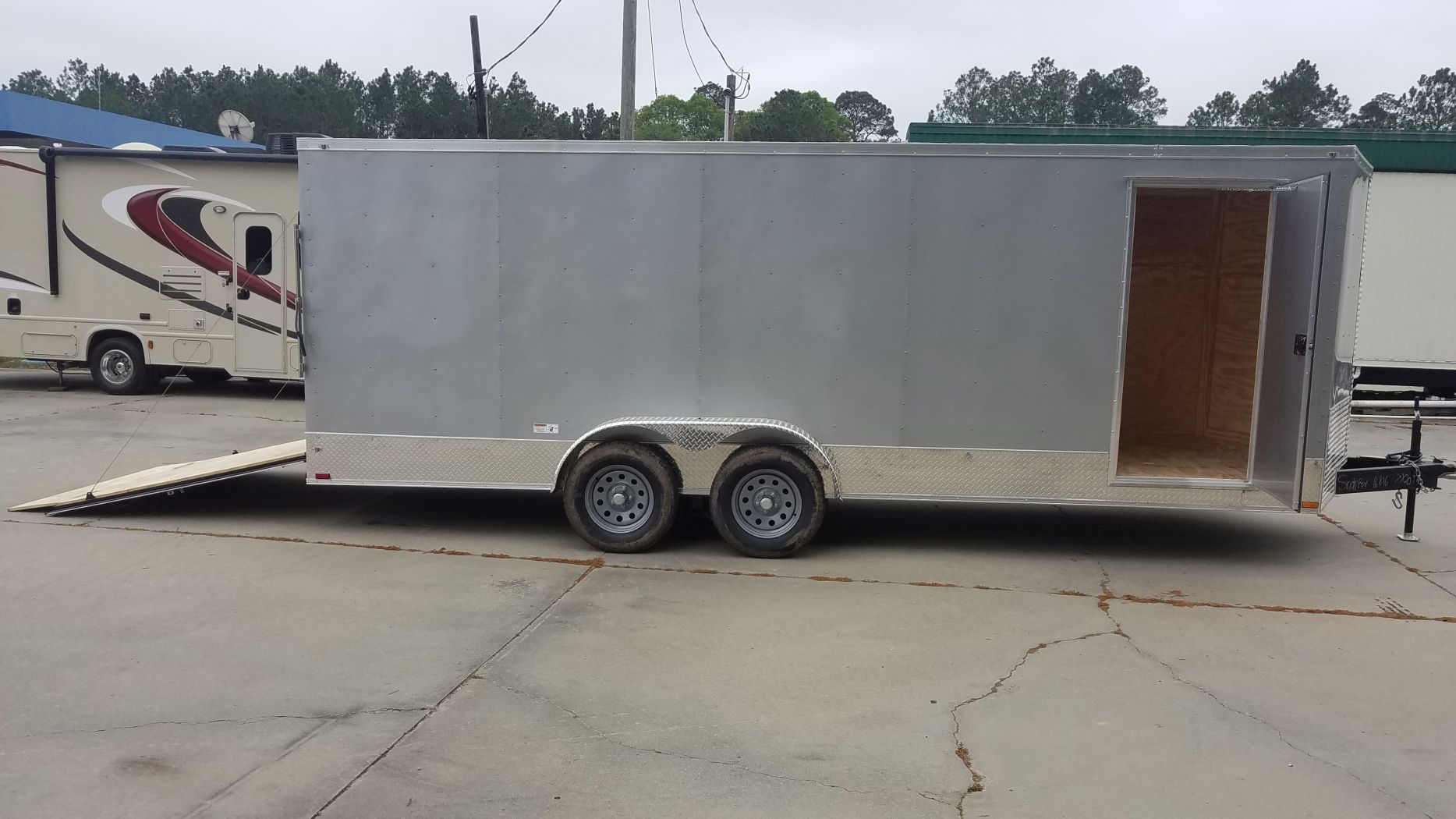 Quality Cargo 7x20 TA Trailer - Silver Frost, Ramp, Side Door, Extra Height - Image 12