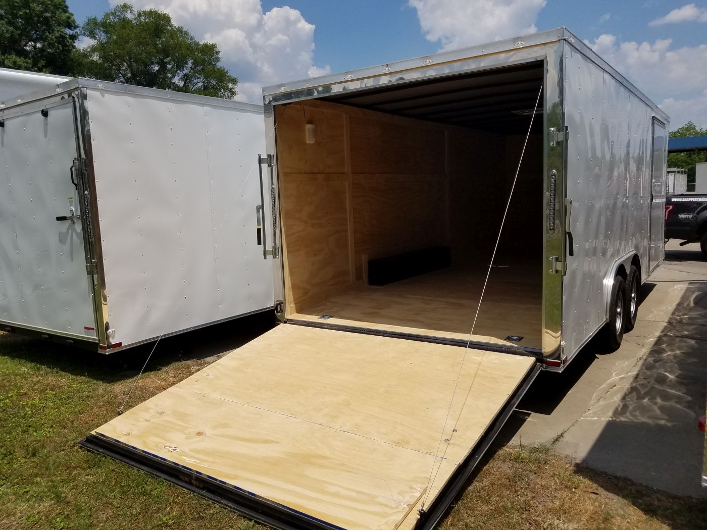 Quality Cargo 8.5x20 TA Trailer - White, Ramp, 4ft Side Door, D-Rings, 5K Axles, and Radials - Image 5