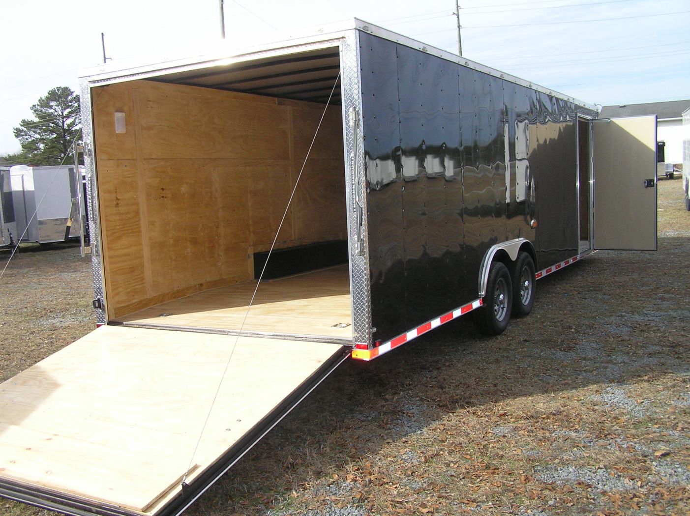 Quality Cargo 8.5x26 TA Trailer - Black, Ramp, Side Door, D-Rings, 5K Axles, Flat Front, Hidden Spare - Image 7