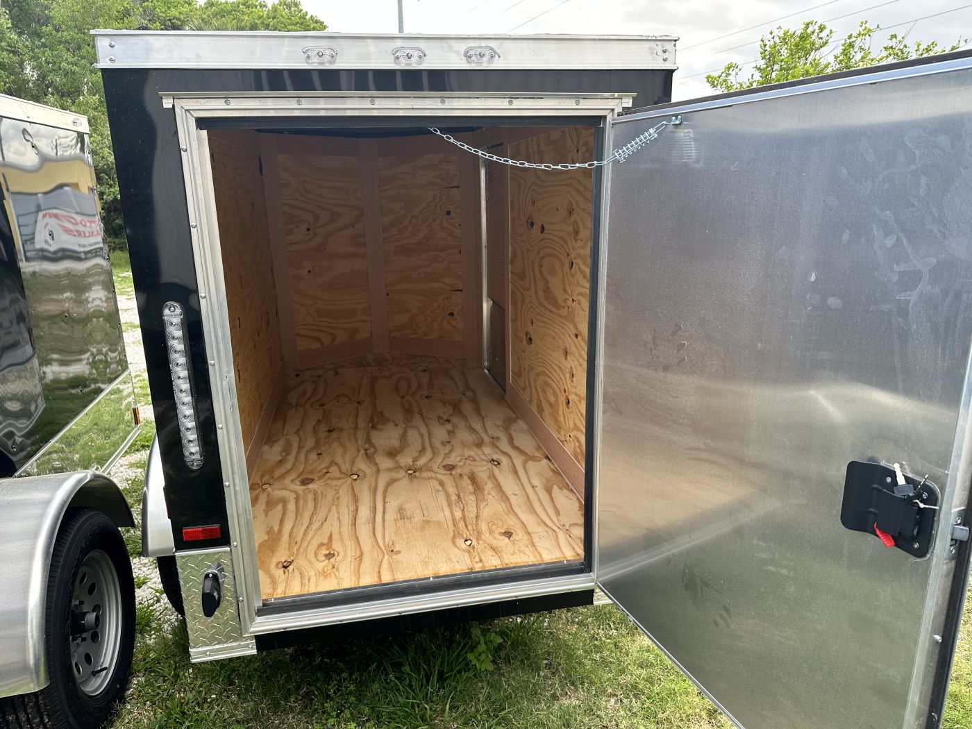 Douglas Trailers 4x8 SA Trailer - Black, Rear Swing Door - Image 2