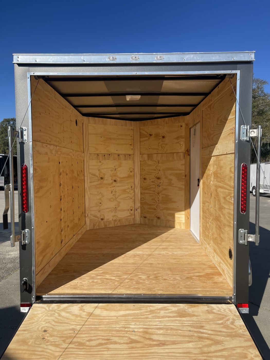 Douglas Trailers 6x8 SA Trailer - Black, Ramp, Side Door - Image 5