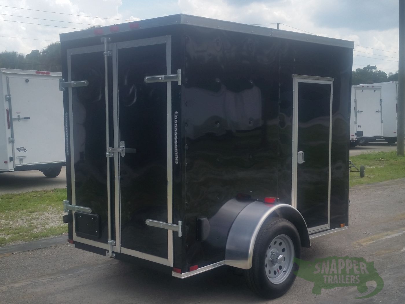 Quality Cargo 5x8 SA Trailer - Black, Double Doors, Side Door, Side Vents, Extended Tongue, Extra Height, Spare Mount - Image 9