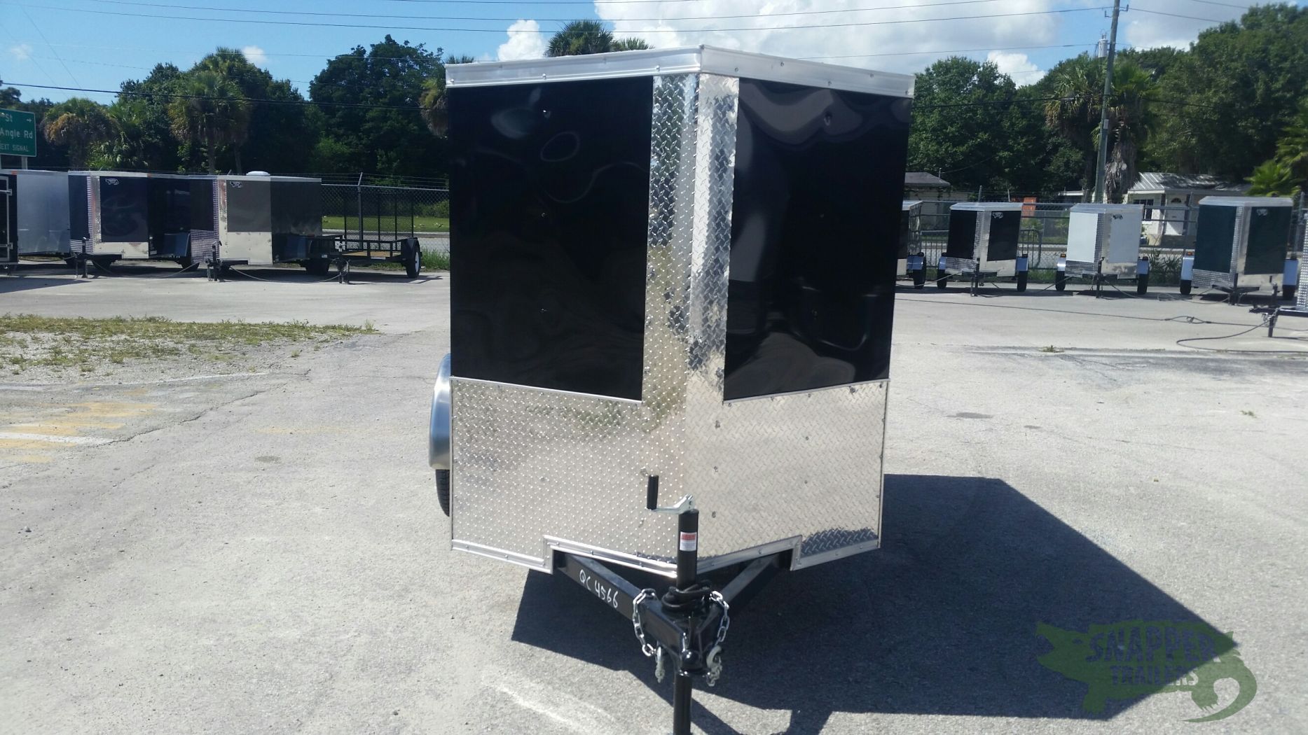 Quality Cargo 5x8 SA Trailer - Black, Ramp, Side Door, Side Vents - Image 14