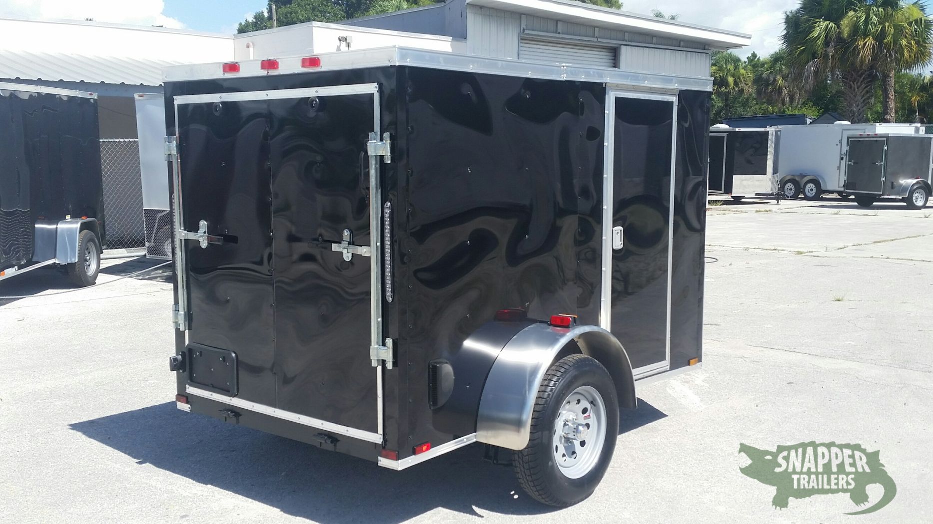 Quality Cargo 5x8 SA Trailer - Black, Ramp, Side Door, Side Vents - Image 9