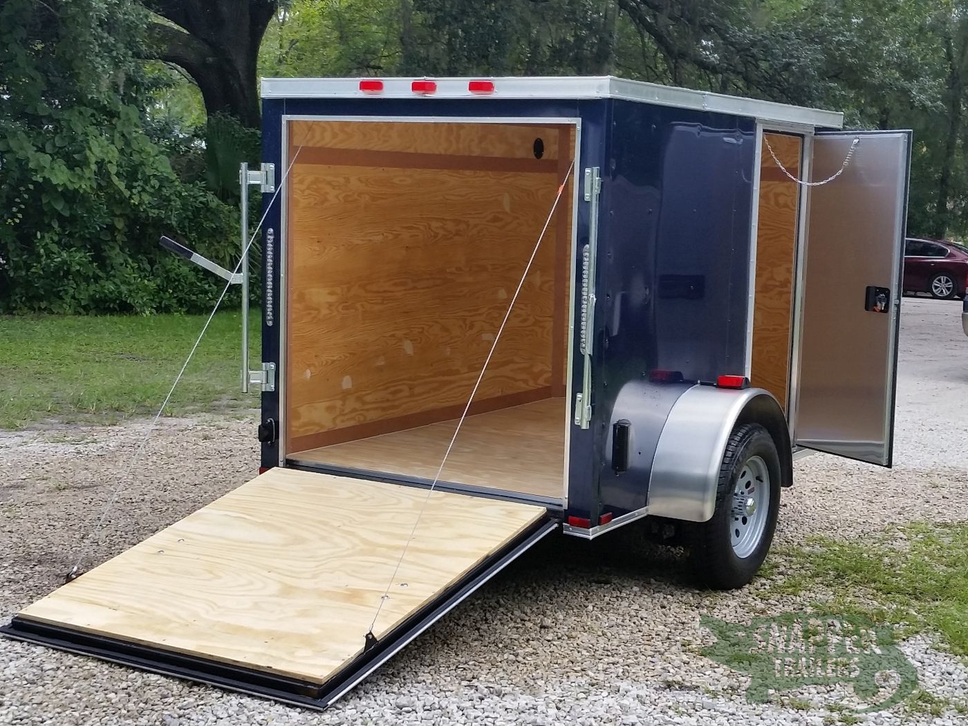 Quality Cargo 5x8 SA Trailer - Blue, Ramp, Side Door, Side Vents - Image 8