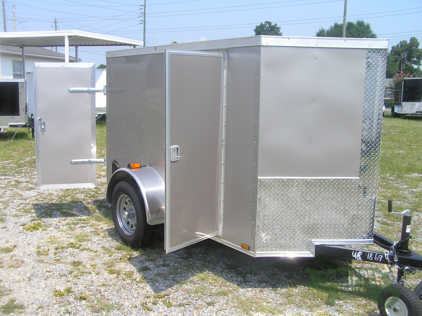 Quality Cargo 5x8 SA Trailer - Champagne, Double Doors, Side Door, Side Vents - Image 12