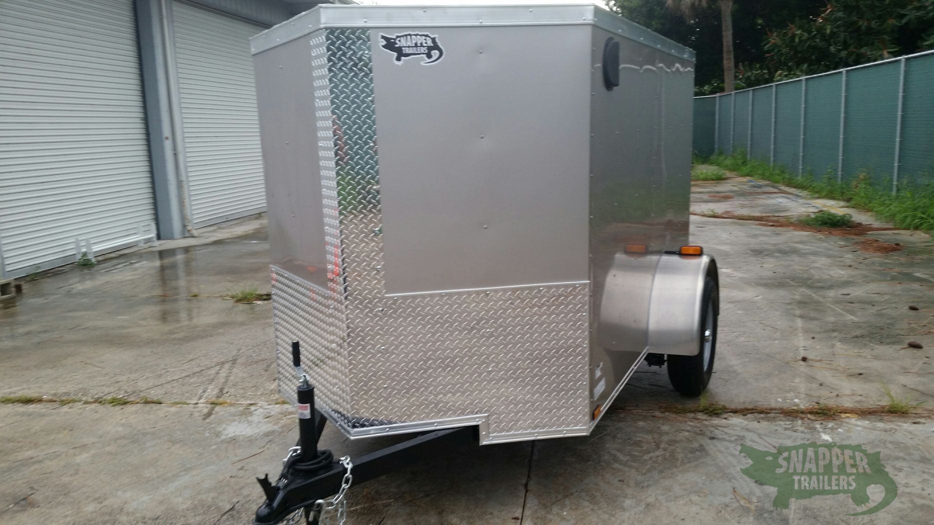 Quality Cargo 5x8 SA Trailer - Champagne, Ramp, Side Door, Side Vents - Image 2
