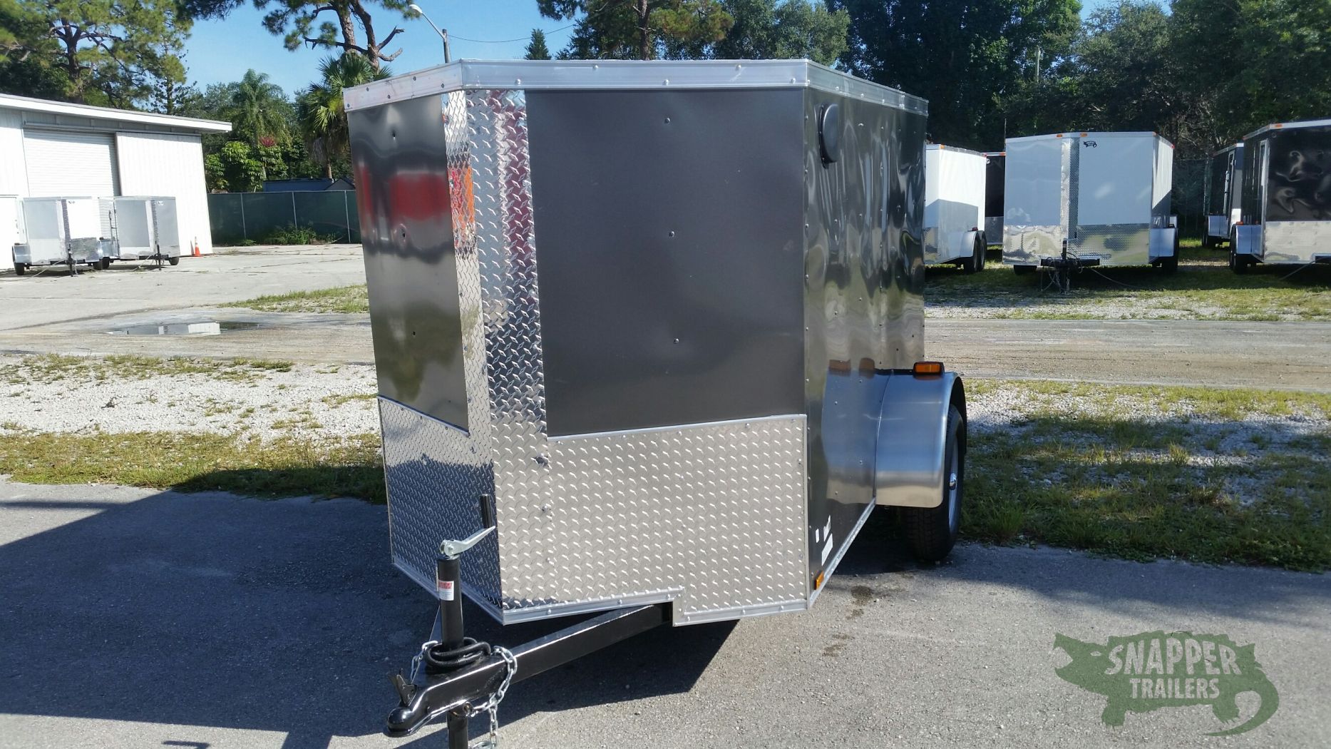 Quality Cargo 5x8 SA Trailer - Charcoal Gray, Ramp, Side Door, Side Vents - Image 2