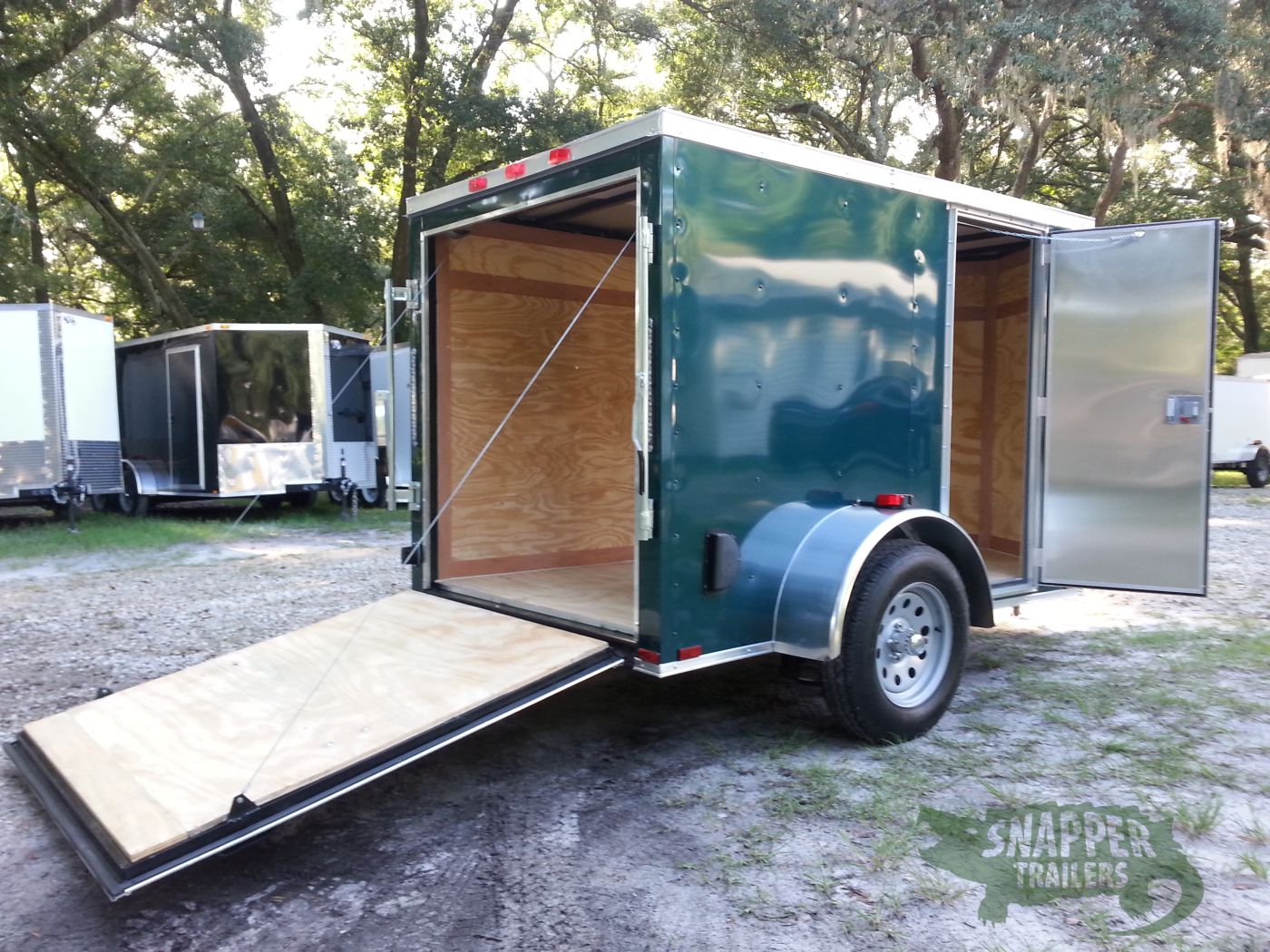 Quality Cargo 5x8 SA Trailer - Green, Ramp, Side Door, Side Vents - Image 9